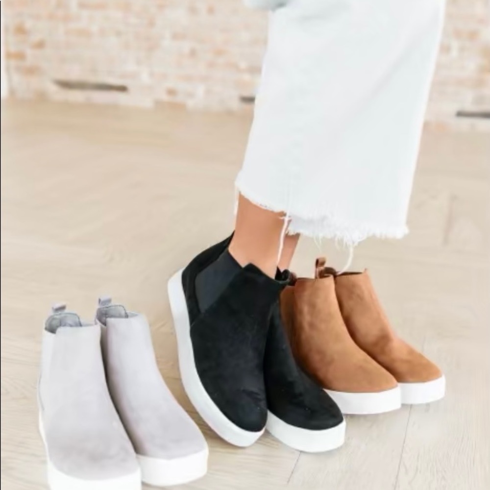 Wedge sneaker - Picture 3 of 6